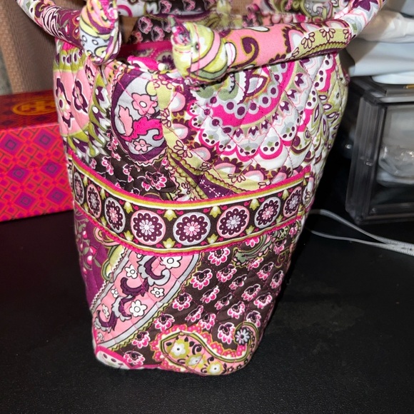 Vera Bradley Fuchsia and Plum Floral Design - Picture 7 of 10